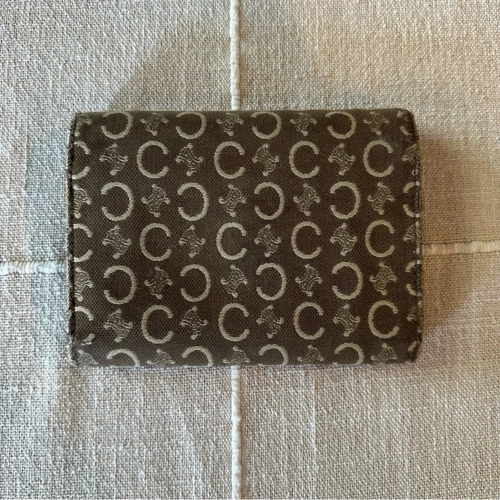 Celine | Green Vintage Classic Print Canvas Trifold Wallet - Picture 8 of 12